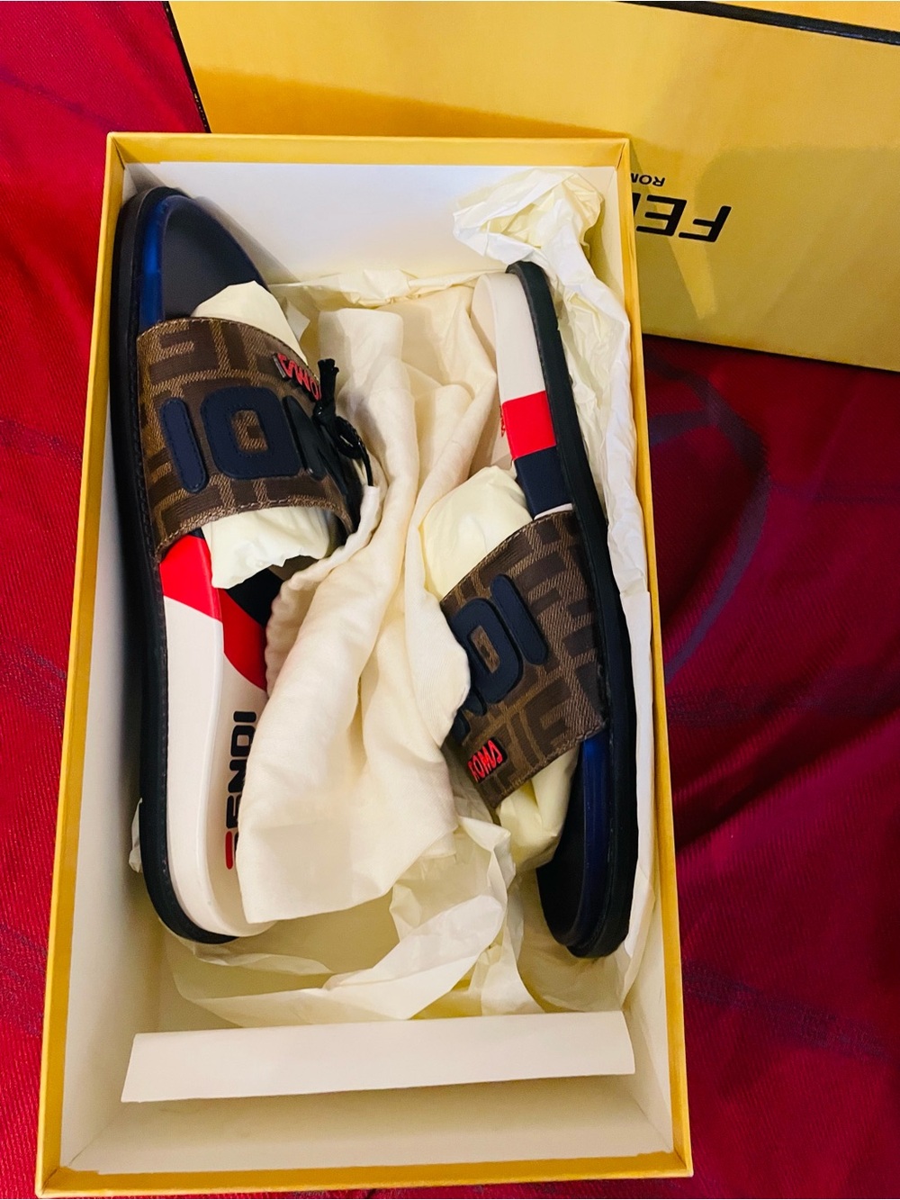 Fendi slippers